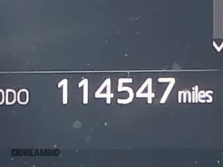 2020 Toyota Camry SE z VIN 4T1G11AK7LU975234, wystawiony jako IAAI lot #41912569 z przebiegiem 114 547 mil mil oraz . Historia ofert i sprzedaży dostępna na DreamBid. Obrazek 15.