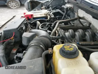 2013 Ford F-150 XL с VIN 1FTFX1EF7DFD88744, выставлен на аукционе IAAI как лот 42712767 с пробегом 167 747 миль миль и . История ставок и продаж доступна на DreamBid. Изображение 20.
