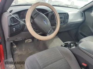 2003 Ford F-150 XL z VIN 1FTRF07L03KC10399, wystawiony jako Copart lot #48300535 z przebiegiem 41 089 mil mil oraz Szkoda całkowita • Salvage title. Historia ofert i sprzedaży dostępna na DreamBid. Obrazek 8.