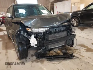 2021 Kia Soul LX with VIN KNDJ23AU5M7770063, listed as a IAAI auction lot 41554244 with 55,365 mi miles. Bid and sale history available at carsss.com. Image 6.
