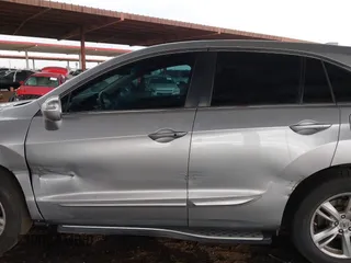 2014 Acura RDX Tech Pkg with VIN 5J8TB3H55EL004836, listed as a IAAI auction lot 41563096 with 124,373 mi miles. Bid and sale history available at carsss.com. Image 14.