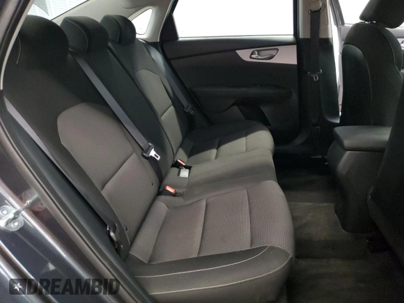 2024 Kia Forte LXS with VIN 3KPF24AD5RE836128, listed as a Copart auction lot 55202205 with 18,214 mi miles and Clean Title. Bid and sale history available at DreamBid. Image 10.