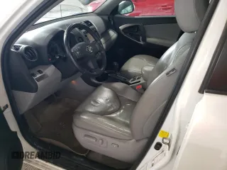 2012 Toyota RAV4 Limited z VIN 2T3DK4DV2CW088574, wystawiony jako Copart lot #62393385 z przebiegiem Nie podano mil oraz Szkoda całkowita • Salvage title. Historia ofert i sprzedaży dostępna na DreamBid. Obrazek 7.