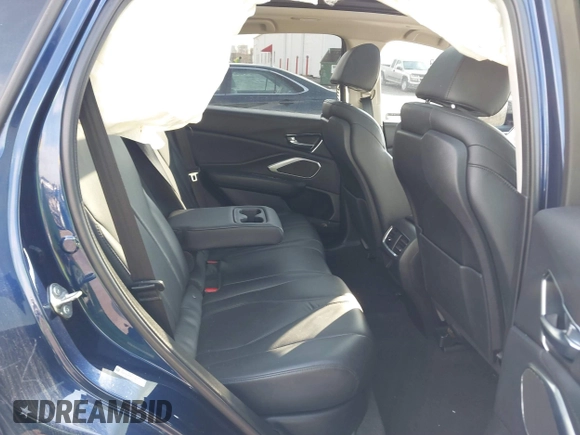 2019 Acura RDX with VIN 5J8TC2H35KL011819, listed as a IAAI auction lot 41672609 with 107,750 mi miles and . Bid and sale history available at DreamBid. Image 8.