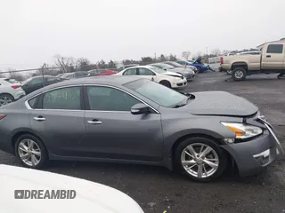 2014 Nissan Altima 2.5 with VIN 1N4AL3AP0EC413248, listed as a IAAI auction lot 41721125 with 93,596 mi miles. Bid and sale history available at carsss.com. Image 13.