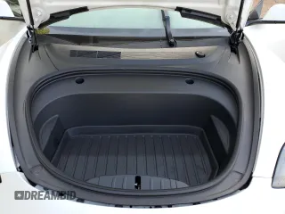 2023 Tesla Model 3 z VIN 5YJ3E1EA9PF656845, wystawiony jako Copart lot #53199405 z przebiegiem Nie podano mil oraz Szkoda całkowita • Salvage title. Historia ofert i sprzedaży dostępna na DreamBid. Obrazek 11.