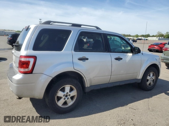 2012 Ford Escape XLT with VIN 1FMCU9DG0CKC55278, listed as a Copart auction lot 58429655 with 113,328 mi miles and Clean title. Bid and sale history available at DreamBid. Image 3.