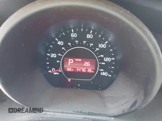 2016 Kia Soul z VIN KNDJN2A25G7372209, wystawiony jako IAAI lot #42245498 z przebiegiem 147 618 mil mil oraz . Historia ofert i sprzedaży dostępna na DreamBid. Obrazek 7.