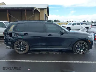 2019 BMW X7 xDrive50i with VIN 5UXCX4C58KLS35818, listed as a IAAI auction lot 41750098 with 69,661 mi miles. Bid and sale history available at carsss.com. Image 14.