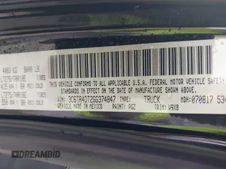 2016 Ram 2500 z VIN 3C6TR4DT2GG374847, wystawiony jako IAAI lot #41745565 z przebiegiem 164 099 mil mil oraz . Historia ofert i sprzedaży dostępna na DreamBid. Obrazek 9.