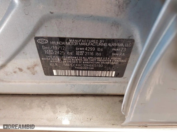 2013 Hyundai Sonata SE with VIN 5NPEC4AC3DH665190, listed as a IAAI auction lot 41124502 with 247,086 mi miles. Bid and sale history available at carsss.com. Image 9.