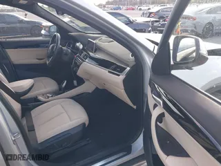 2020 BMW X1 sDrive28i with VIN WBXJG7C08L5R71214, listed as a IAAI auction lot 41514330 with 34,140 mi miles. Bid and sale history available at carsss.com. Image 5.