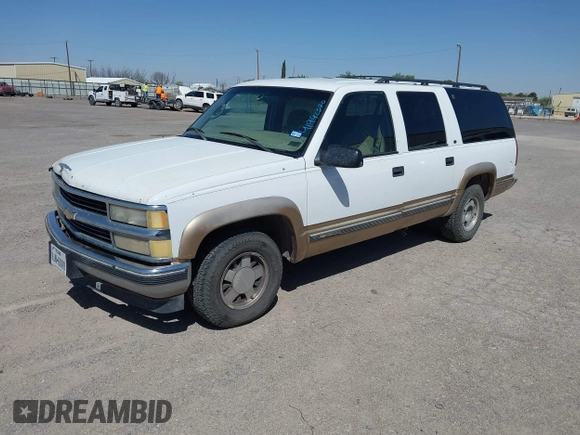 1999 Chevrolet Suburban with VIN 3GNEC16R6XG266922, listed as a IAAI auction lot 41992370 with 370,843 mi miles and . Bid and sale history available at DreamBid. Image 2.