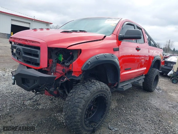 2007 Toyota Tundra SR5 with VIN 5TFBV54137X021131, listed as a IAAI auction lot 41723897 with 1 mi miles. Bid and sale history available at carsss.com. Image 2.