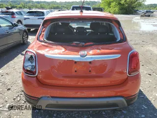 2016 FIAT 500X Trekking z VIN ZFBCFXCT7GP373518, wystawiony jako Copart lot #58245275 z przebiegiem 68 925 mil mil oraz Szkoda całkowita • Salvage title. Historia ofert i sprzedaży dostępna na DreamBid. Obrazek 6.