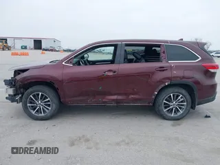 2019 Toyota Highlander SE with VIN 5TDJZRFH8KS993713, listed as a IAAI auction lot 42021246 with 122,078 mi miles and . Bid and sale history available at DreamBid. Image 14.