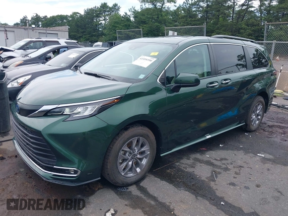 2022 Toyota Sienna XLE with VIN 5TDYSKFC1NS043177, listed as a IAAI auction lot 42495390 with 33,908 mi miles and . Bid and sale history available at DreamBid. Image 18.