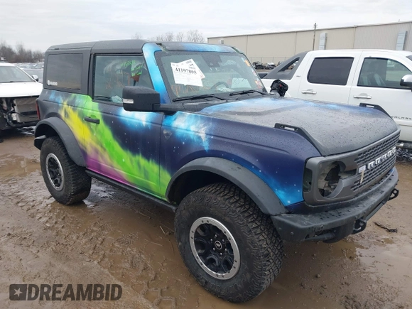2023 Ford Bronco with VIN 1FMDE5CP9PLB65719, listed as a IAAI auction lot 41197895 with 1 mi miles. Bid and sale history available at carsss.com. Image 1.
