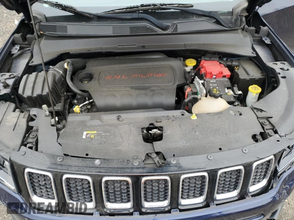 2020 Jeep Compass Latitude with VIN 3C4NJDBB9LT222861, listed as a Copart auction lot 44104285 with 68,090 mi miles and Salvage Title. Bid and sale history available at carsss.com. Image 12.