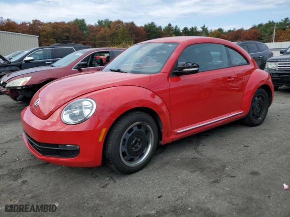 2012 Volkswagen Beetle 2.5L w/Sun/Sound/Nav PZEV with VIN 3VWHP7AT6CM623752, listed as a Copart auction lot 77493024 with 138,131 mi miles and Salvage Title. Bid and sale history available at carsss.com. Image 1.