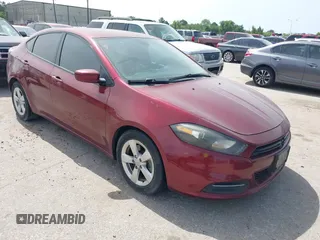 2015 Dodge Dart SXT z VIN 1C3CDFBB3FD362882, wystawiony jako IAAI lot #42251623 z przebiegiem 166 121 mil mil oraz . Historia ofert i sprzedaży dostępna na DreamBid. Obrazek 1.