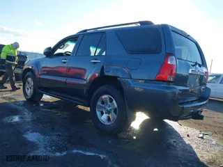 2007 Toyota 4Runner SR5 with VIN JTEBU14R870118007, listed as a IAAI auction lot 41380192 with 207,669 mi miles. Bid and sale history available at carsss.com. Image 3.