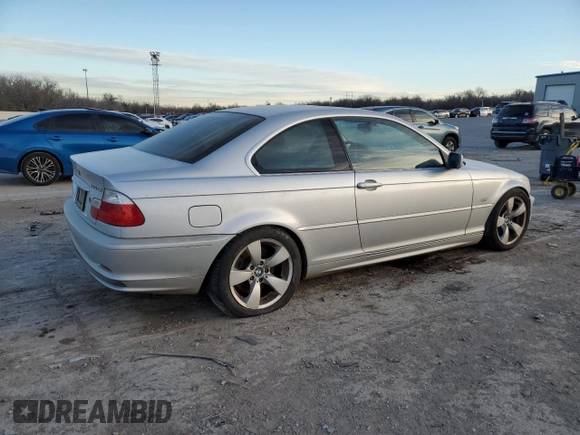 2001 BMW 3 Series 330Ci with VIN WBABN53421JU37173, listed as a Copart auction lot 41698705 with 292,771 mi miles and Clean Title. Bid and sale history available at carsss.com. Image 3.