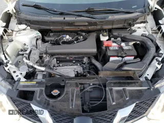 2016 Nissan Rogue SV z VIN 5N1AT2MV5GC825923, wystawiony jako Copart lot #87310844 z przebiegiem 68 534 mil mil oraz Szkoda całkowita • Salvage title. Historia ofert i sprzedaży dostępna na DreamBid. Obrazek 12.