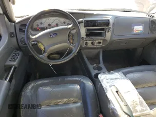 2004 Ford Explorer Sport Trac XLS с VIN 1FMZU67K84UA83242, выставлен на аукционе Copart как лот 50151004 с пробегом Не указан миль и Списание • Salvage title. История ставок и продаж доступна на DreamBid. Изображение 8.