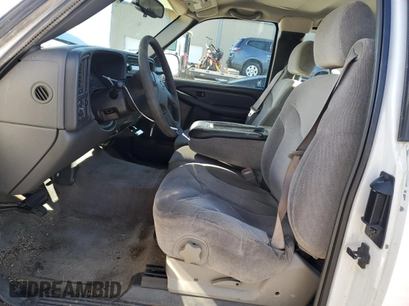 2003 Chevrolet Silverado 1500 with VIN 2GCEC19T631380406, listed as a Copart auction lot 86664054 with 181,921 mi miles and Salvage Title. Bid and sale history available at carsss.com. Image 7.