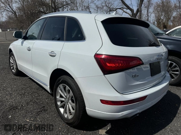 2015 Audi Q5 Premium Plus with VIN WA1LFAFP9FA04742, listed as a Copart auction lot 56562365 with 180,335 mi miles and Clean title. Bid and sale history available at DreamBid. Image 3.