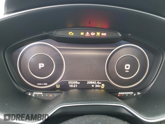 2017 Audi TTS z VIN TRUC1AFV6H1016086, wystawiony jako Copart lot #50649944 z przebiegiem 35 209 mil mil oraz . Historia ofert i sprzedaży dostępna na DreamBid. Obrazek 9.