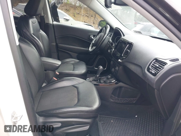 2020 Jeep Compass Latitude с VIN 3C4NJDBBXLT209729, выставлен на аукционе IAAI как лот 42535486 с пробегом 106 117 миль миль и . История ставок и продаж доступна на DreamBid. Изображение 5.
