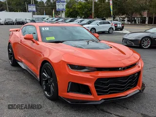 2019 Chevrolet Camaro ZL1 with VIN 1G1FJ1R64K0118617, listed as a Copart auction lot 44294925 with 18,617 mi miles and Clean Title. Bid and sale history available at carsss.com. Image 1.