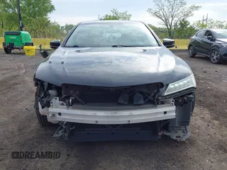 2017 Acura TLX z VIN 19UUB1F36HA002989, wystawiony jako IAAI lot #42156917 z przebiegiem 79 167 mil mil oraz . Historia ofert i sprzedaży dostępna na DreamBid. Obrazek 12.