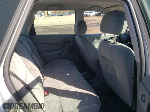 2001 Ford Focus SE with VIN 1FAFP36321W296426, listed as a Copart auction lot 49546555 with 61,051 mi miles and Salvage Title. Bid and sale history available at carsss.com. Image 10.