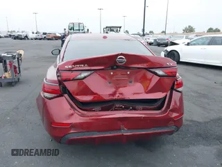 2022 Nissan Sentra SV z VIN 3N1AB8CV7NY268158, wystawiony jako IAAI lot #42355360 z przebiegiem 23 940 mil mil oraz . Historia ofert i sprzedaży dostępna na DreamBid. Obrazek 6.