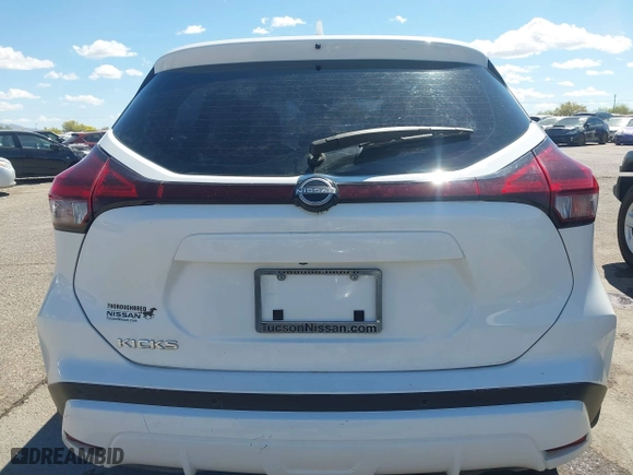 2022 Nissan Kicks S with VIN 3N1CP5BV7NL511927, listed as a IAAI auction lot 42025240 with 47,444 mi miles. Bid and sale history available at carsss.com. Image 17.