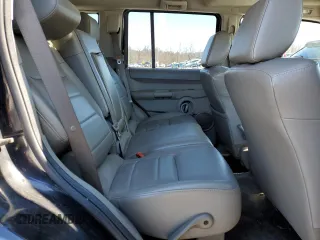 2006 Jeep Commander with VIN 1J8HG48K26C302997, listed as a Copart auction lot 46453135 with 191,852 mi miles and Salvage Title. Bid and sale history available at carsss.com. Image 11.