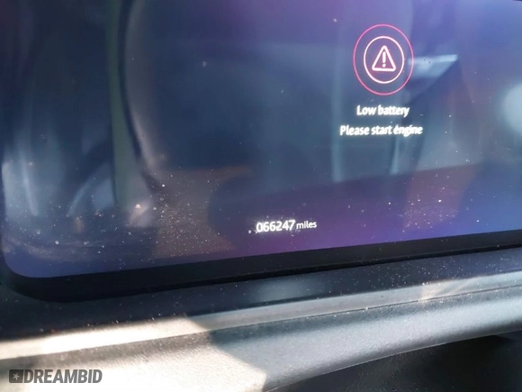 2018 Land Rover Range Rover Velar S with VIN SALYB2RX0JA759762, listed as a IAAI auction lot 41430044 with 66,247 mi miles. Bid and sale history available at carsss.com. Image 7.