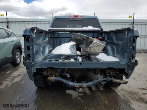 2010 GMC Sierra 1500 SLE with VIN 3GTRKVE38AG275811, listed as a Copart auction lot 47524455 with 183,094 mi miles and Salvage Title. Bid and sale history available at carsss.com. Image 6.