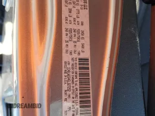 2016 Jeep Wrangler Unlimited Sport z VIN 1C4BJWDG4GL327252, wystawiony jako Copart lot #57433645 z przebiegiem 109 108 mil mil oraz Szkoda całkowita • Salvage title. Historia ofert i sprzedaży dostępna na DreamBid. Obrazek 12.