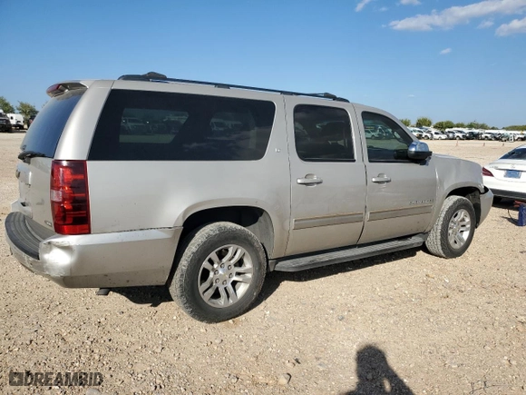 2009 Chevrolet Suburban LT w/2LT with VIN 1GNFC26039R289296, listed as a Copart auction lot 80672484 with 0 mi miles and Salvage Title. Bid and sale history available at carsss.com. Image 3.
