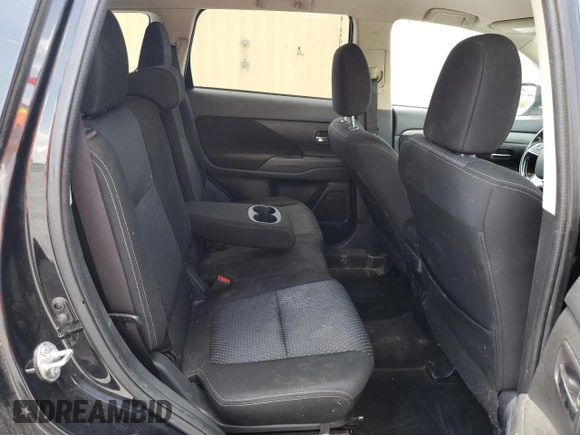 2016 Mitsubishi Outlander SE with VIN JA4AZ3A33GZ014849, listed as a Copart auction lot 62724875 with 114,328 mi miles and Clean title. Bid and sale history available at DreamBid. Image 11.