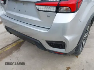 2021 Mitsubishi Outlander SE z VIN JA4APVAU7MU015876, wystawiony jako IAAI lot #42033891 z przebiegiem 86 846 mil mil oraz . Historia ofert i sprzedaży dostępna na DreamBid. Obrazek 19.
