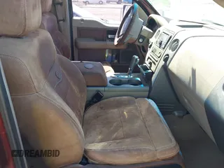 2006 Ford F-150 XLT с VIN 1FTPW14516KB52701, выставлен на аукционе IAAI как лот 42570677 с пробегом 185 149 миль миль и . История ставок и продаж доступна на DreamBid. Изображение 5.