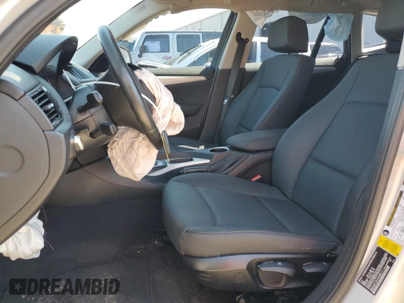 2015 BMW X1 sDrive28i with VIN WBAVM1C51FVZ94111, listed as a Copart auction lot 46981235 with 105,432 mi miles and Salvage Title. Bid and sale history available at carsss.com. Image 7.