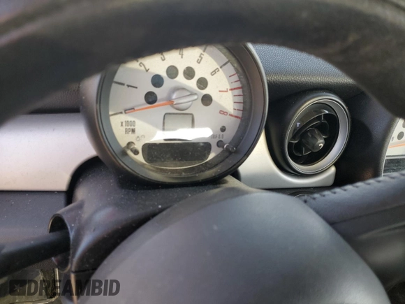2012 MINI Hardtop with VIN WMWSU3C5XCT542339, listed as a Copart auction lot 53139055 with Not Provided miles and Salvage Title. Bid and sale history available at DreamBid. Image 9.