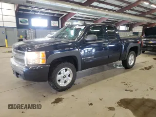 2008 Chevrolet Silverado 1500 LTZ with VIN 1GCEK19088Z220504, listed as a Copart auction lot 42056945 with 196,584 mi miles and Clean Title. Bid and sale history available at carsss.com. Image 1.