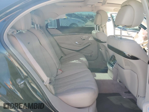 2020 Mercedes-Benz S 63 AMG z VIN WDDUG8JB6LA527136, wystawiony jako Copart lot #79219424 z przebiegiem Nie podano mil oraz Szkoda całkowita • Salvage title. Historia ofert i sprzedaży dostępna na DreamBid. Obrazek 10.